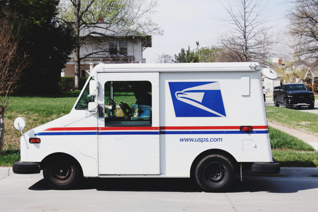 u s postal service vehicle